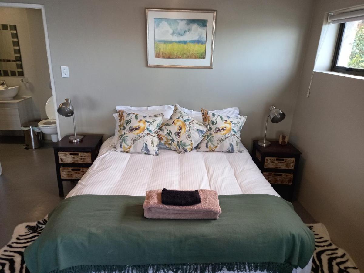 Mussel Beach Holiday Lets Apartment Cape Town Exterior photo