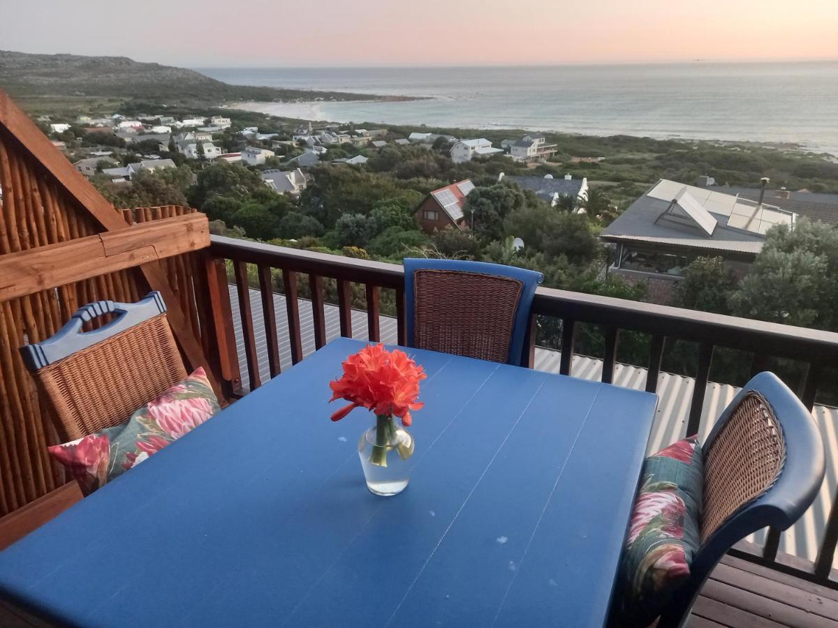 Mussel Beach Holiday Lets Apartment Cape Town Exterior photo