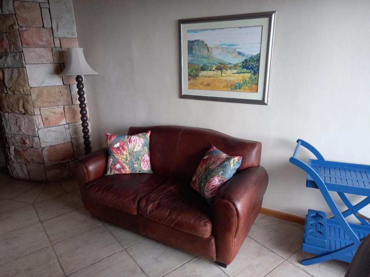 Mussel Beach Holiday Lets Apartment Cape Town Exterior photo